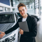 praca w sprzedazy zarobki pensja i prowizja